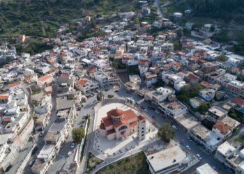 Αντίστροφη μέτρηση για το Χριστουγεννιάτικο Παζάρι στην πλατεία του Κρουσώνα